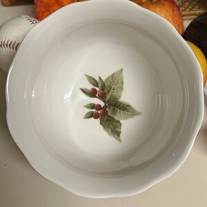 (222 FIFTH BELIZE PATTERN 5 3/4" COUPE CEREAL BOWL